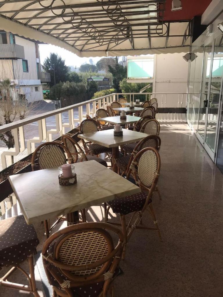Hotel Riviera Nuova Gestione Cattolica Ngoại thất bức ảnh