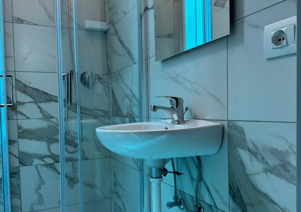 Hotel Riviera Nuova Gestione Cattolica Ngoại thất bức ảnh