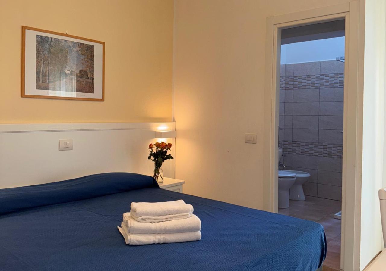 Hotel Riviera Nuova Gestione Cattolica Ngoại thất bức ảnh